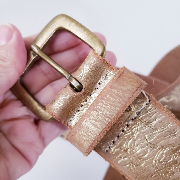 Vintage Express Gold Leather Belt - Picture 5 of 14